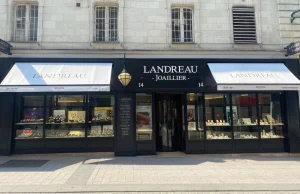 Exemple de devanture et de décoration de vitrine d’un commerce